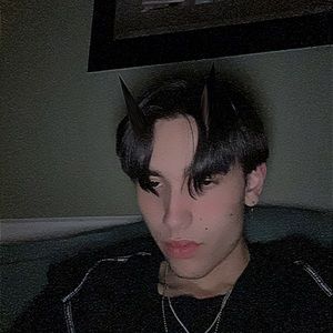 Meet your Posher, Joshua